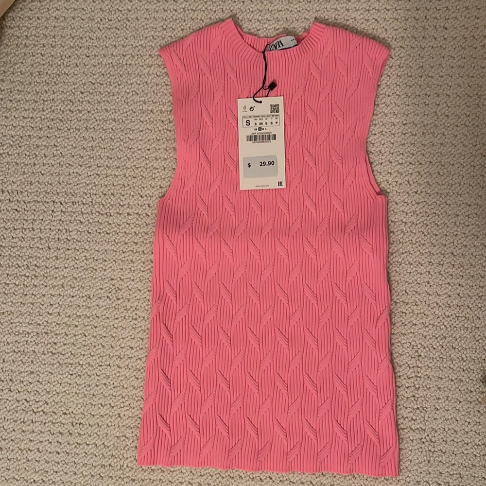 Zara Brand New Pink Stretchy Sleeveless Sweater Sz S